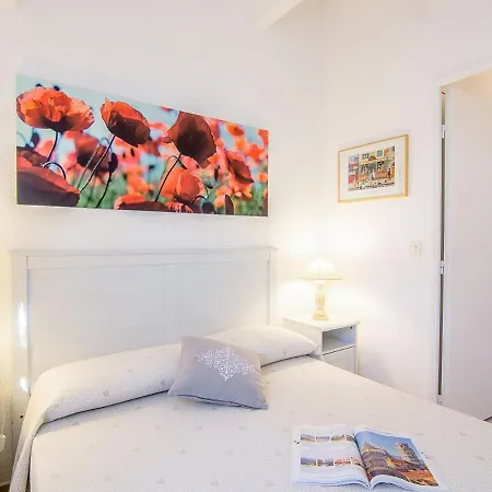 Holiday Home Les Parcs De Gassin-5 By Interhome * Saint-Tropez